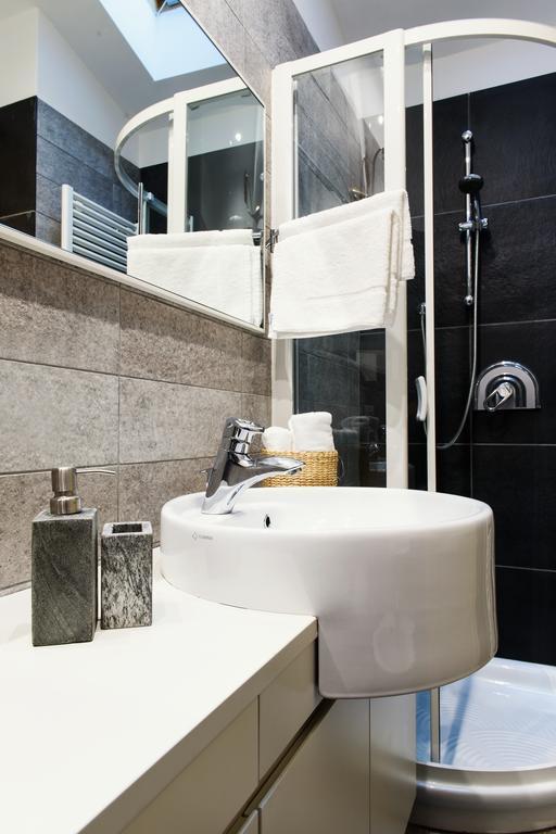 Appartement Lora Luxury House à Côme Extérieur photo